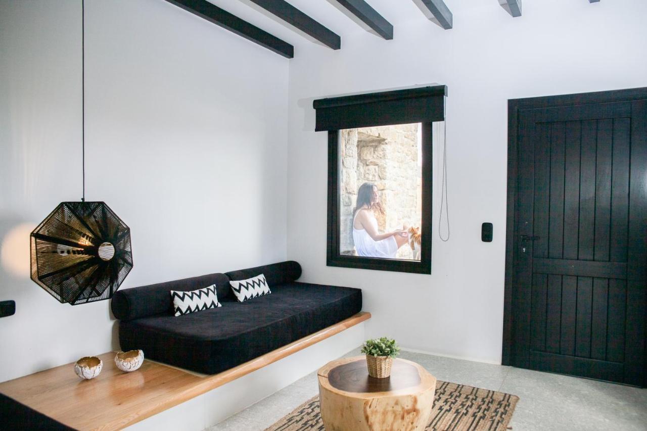 Agrari Bo Suites By Mykonos Rocks Extérieur photo